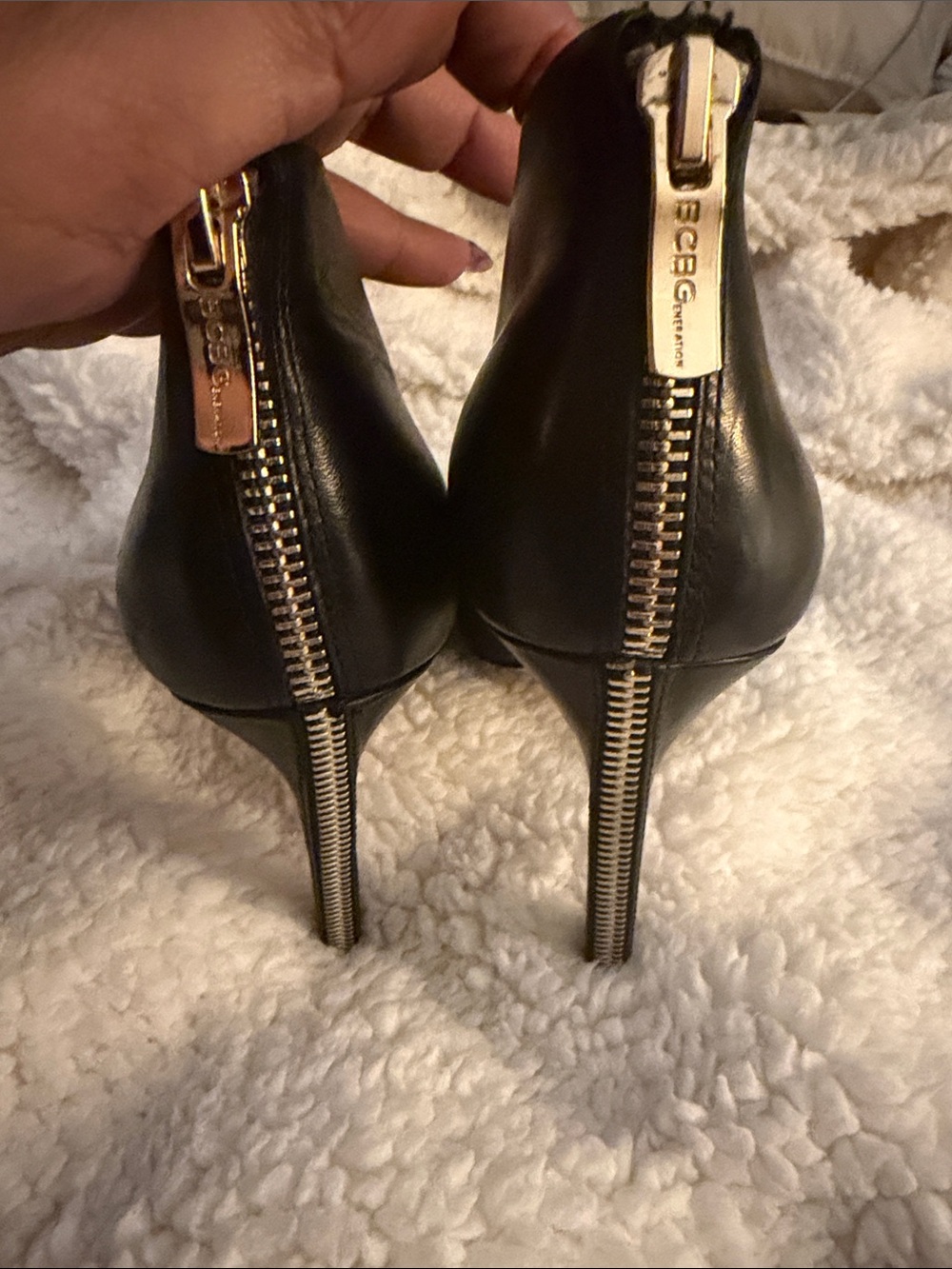 NWOB BCBG Black Leather Zip-Back Stiletto Pumps with Gold Zipper